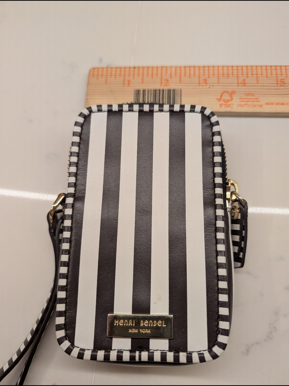 Henri Bendel Striped Wrist Wallet - Picture 4 of 7